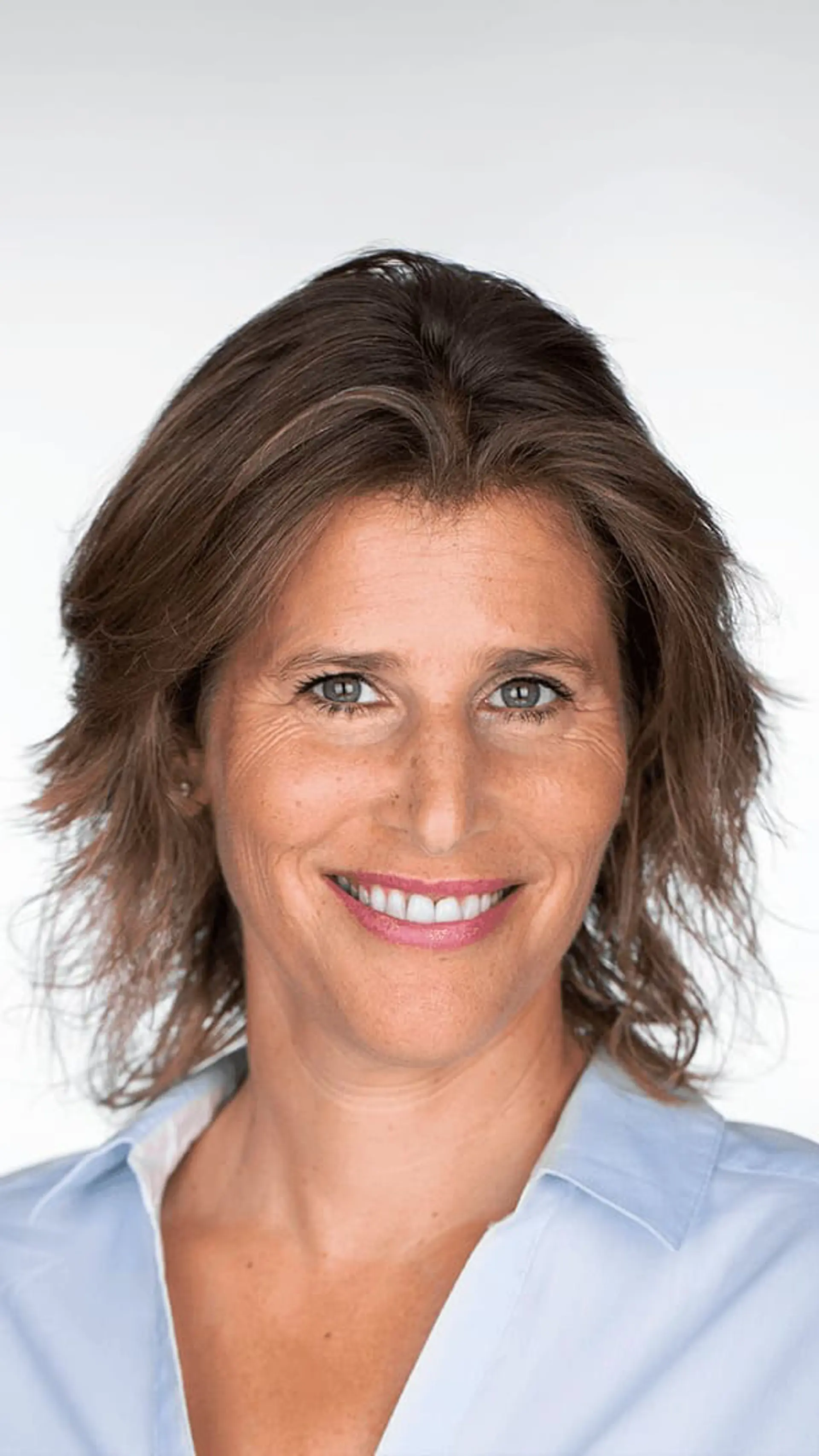 Dr. Keren Tsuk - Founder and CEO of Wisdom and Mindful Leadership Expert