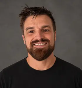 Ben Price - Ben Price draws on Army Intelligence and business experience to explore the mindset, pressure and inner work behind sustainable performance.