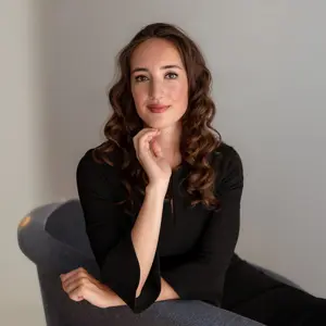Laura Bas