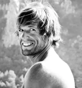 Marc Herremans - Marc Herremans delivers powerful keynotes on resilience, mindset, and leadership shaped by an extraordinary life of triumph after trauma.