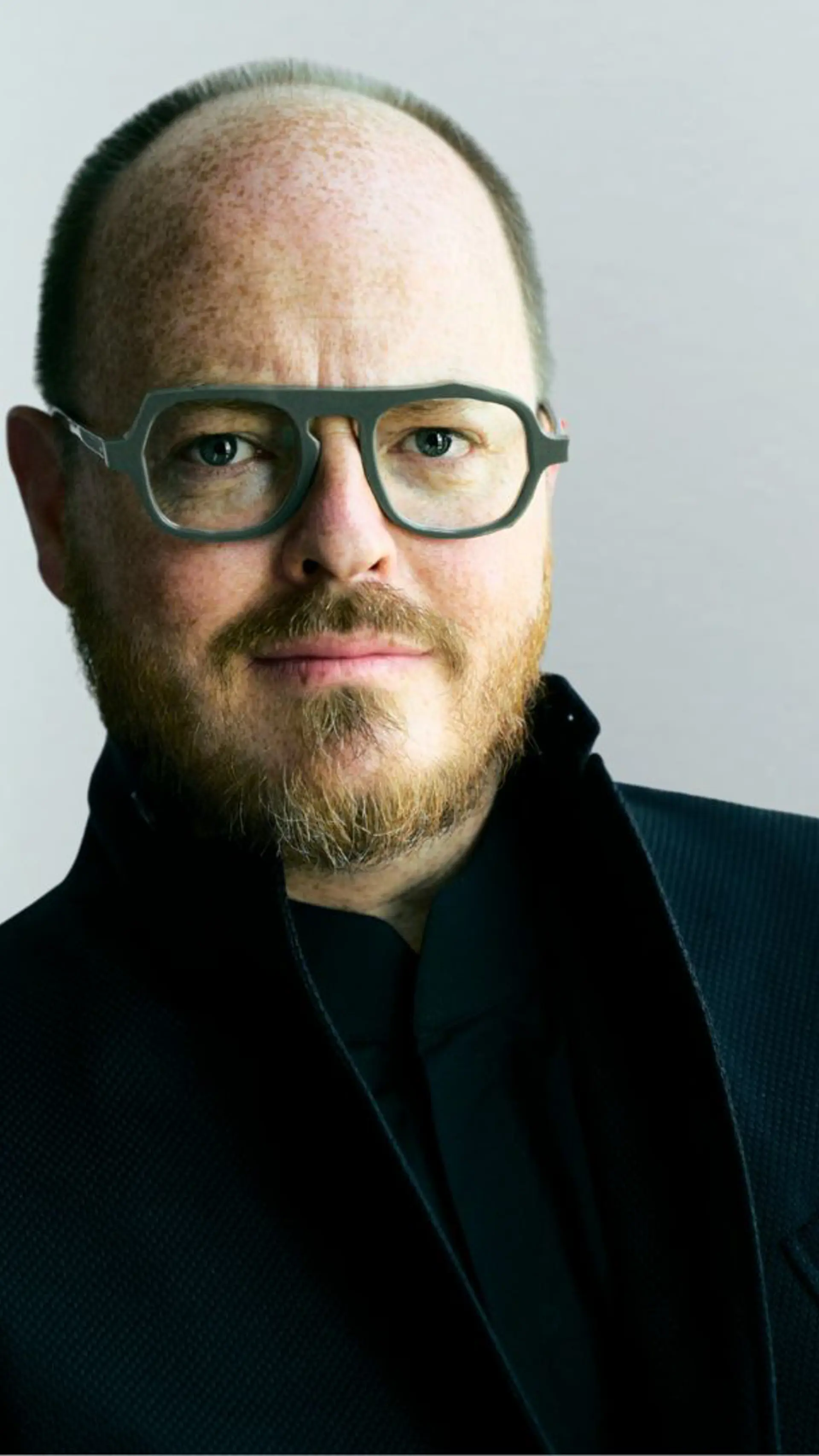 Jonathan Brill - <p data-start="282" data-end="467">Jonathan Brill shows leaders how to turn AI, disruption, and uncertainty into clear strategy and decisive action for the next five years.</p>