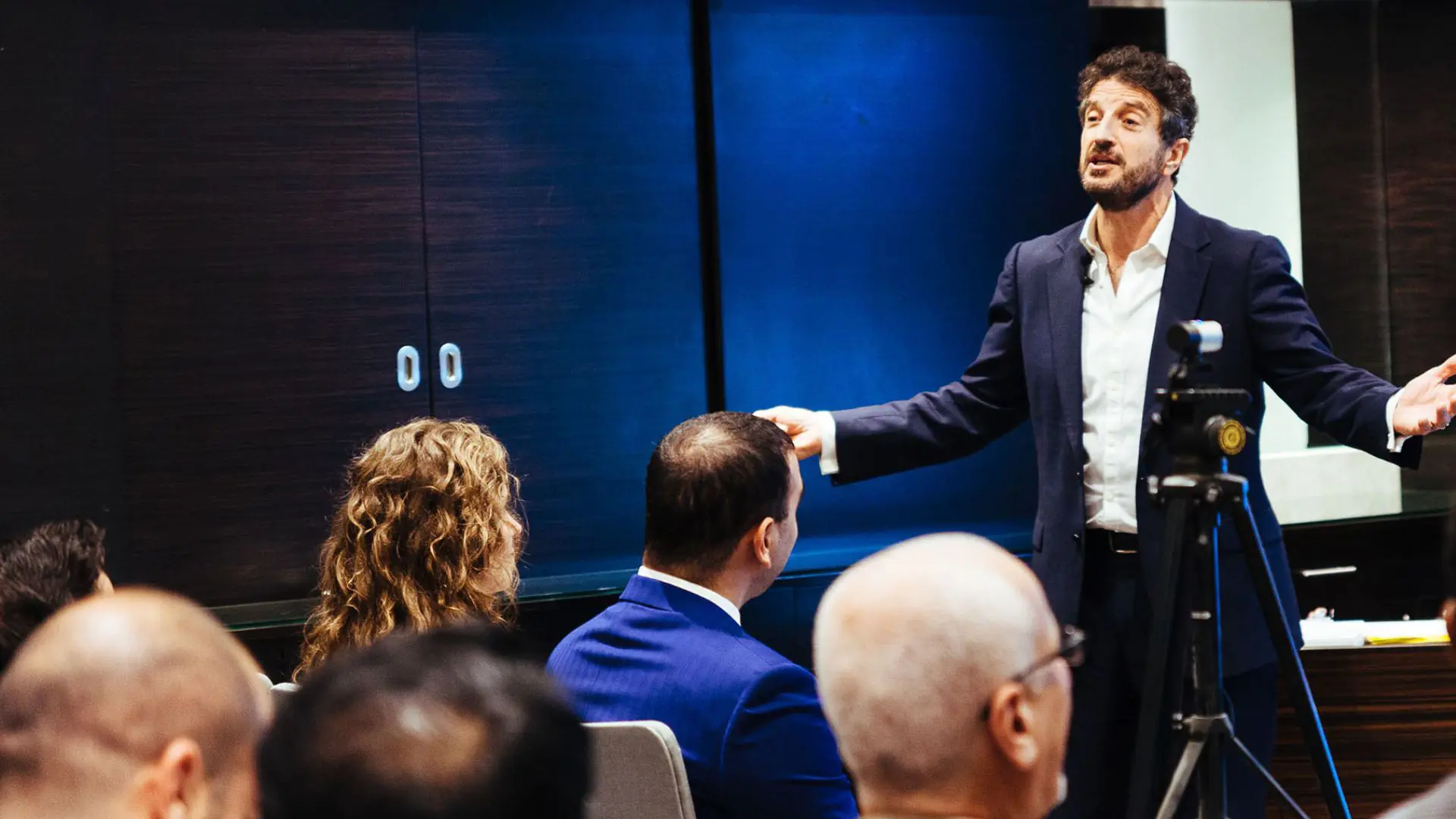 Tom Flatau - <p data-start="276" data-end="419">From “average” to global expert – Tom Flatau rewires belief to unlock leadership performance.</p>