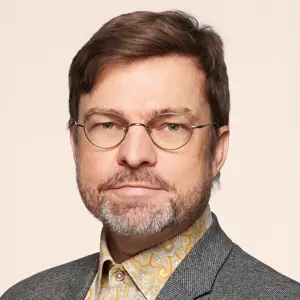Dr. Wayne Visser
