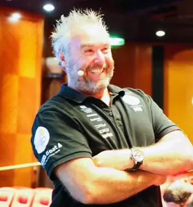 Alex Alley - World-record sailor Alex Alley delivers sharp, real-world lessons on leadership, resilience, and performance under pressure.