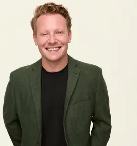 Eric Termuende - Award-winning keynote speaker Eric Termuende inspires leaders to rethink work, build resilient teams, and shape thriving workplace cultures.