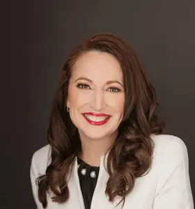 Eliz Greene - Eliz Greene's story of resilience drives organizations to overcome challenges with stress management.