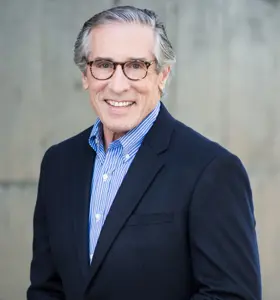 Jack Shaw - Helping leaders make smarter executive decisions about AI, strategy, workforce transformation, and competitive advantage.