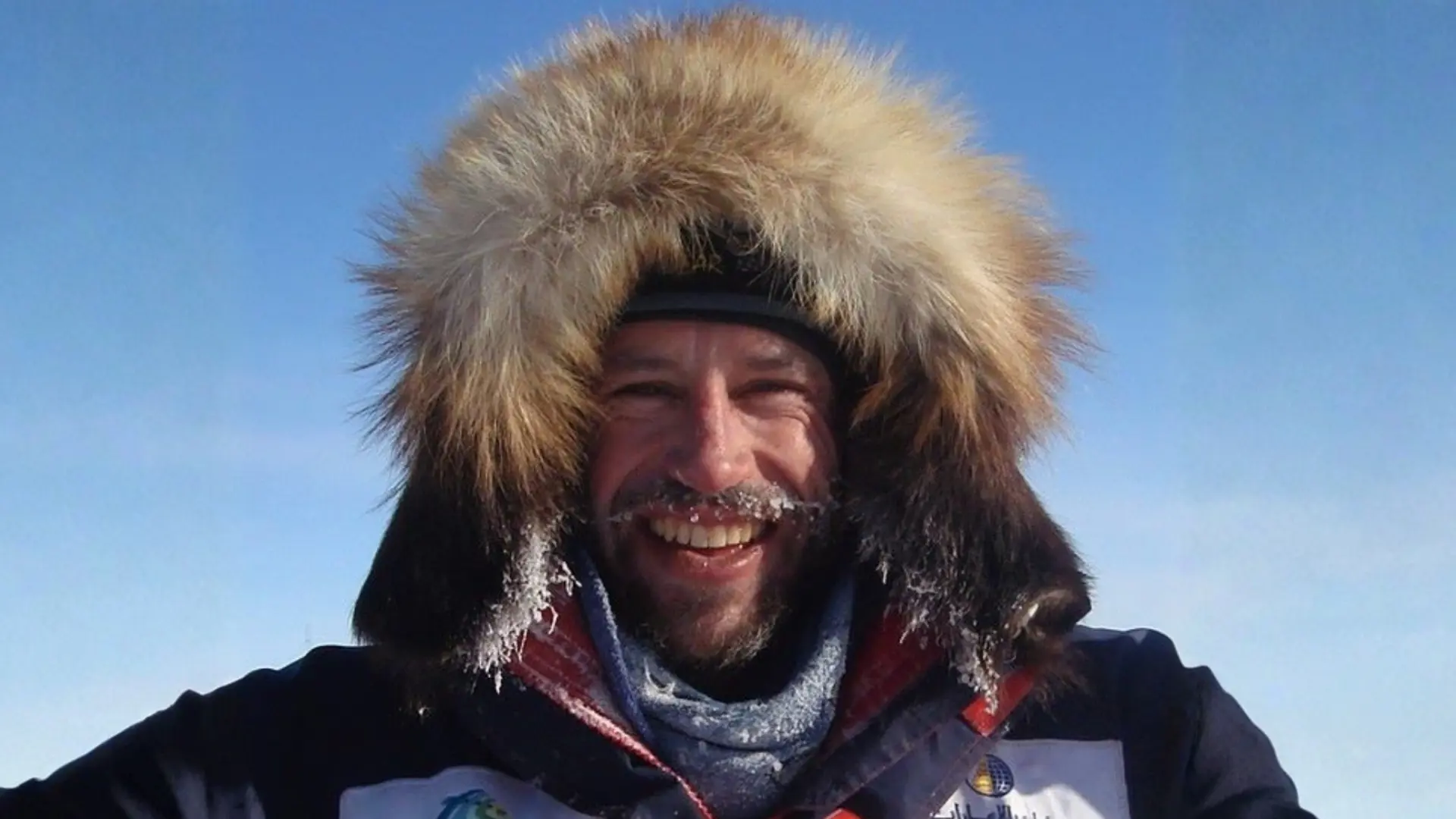 Adrian Hayes - <p>Adrian Hayes combines extreme adventure, military experience and business leadership to inspire stronger leaders, teams and mindsets.</p>