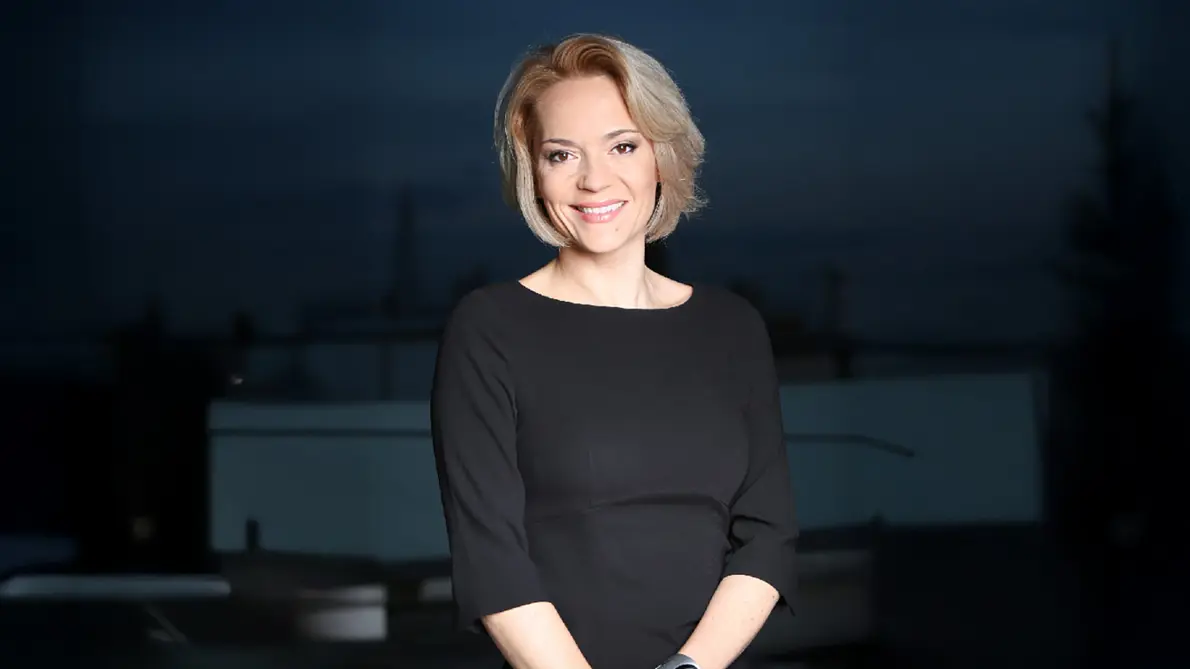 kasia-madera-chief-bbc-news-presenter-keynote-speaker