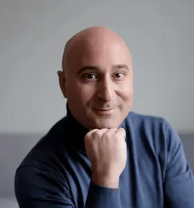 Dan Hasson - Renowned scientist Dan Hasson empowers organizations with stress management strategies. Elevate your team's well-being and performance.