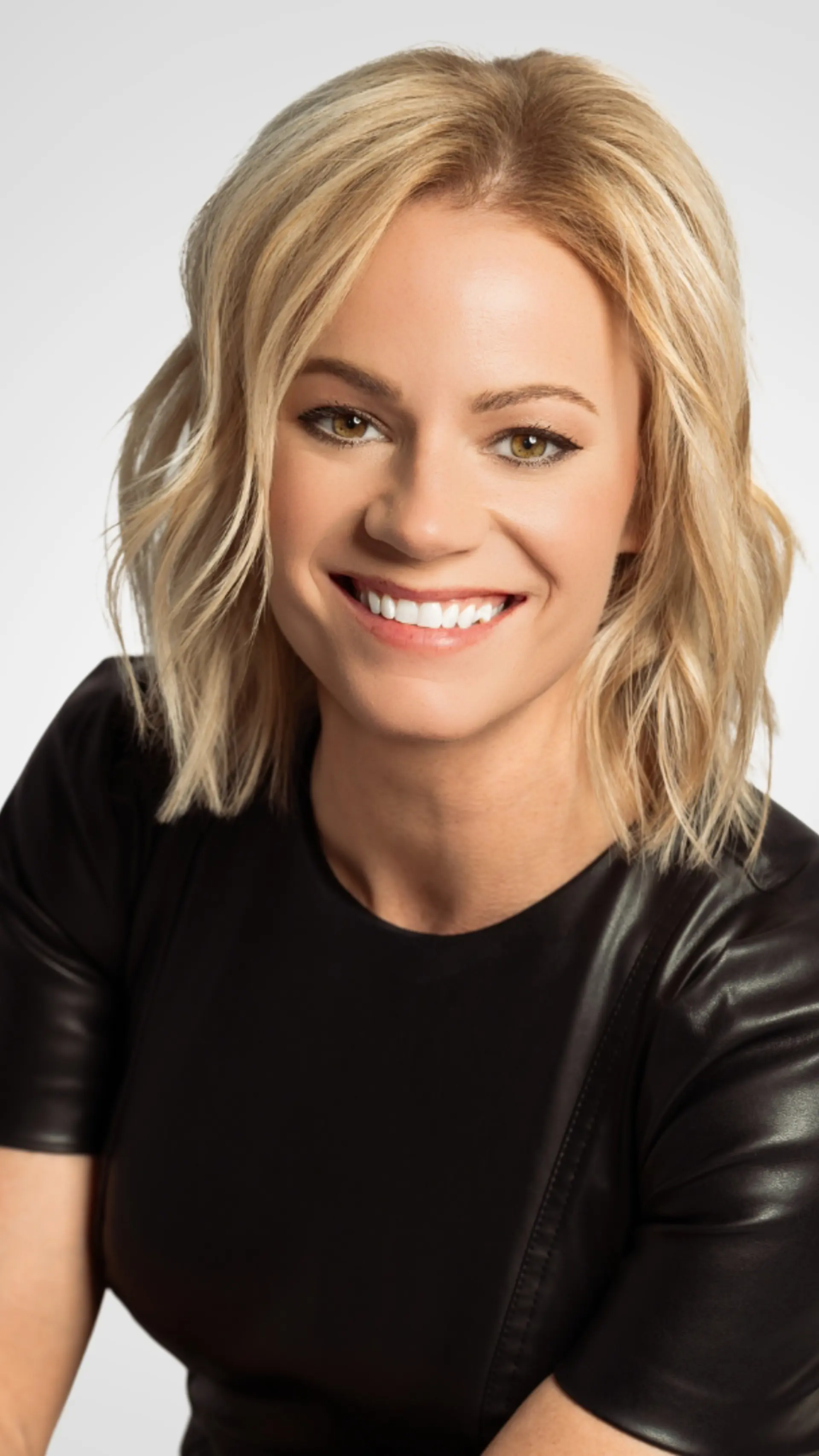 Alyson Van Hooser