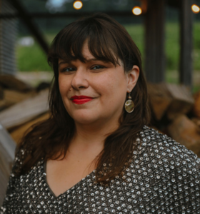 Sarah Lohman - Discover culinary history with Sarah Lohman! A New York Times bestselling author, she inspires organizations to explore America’s food culture and address sustainability challenges.