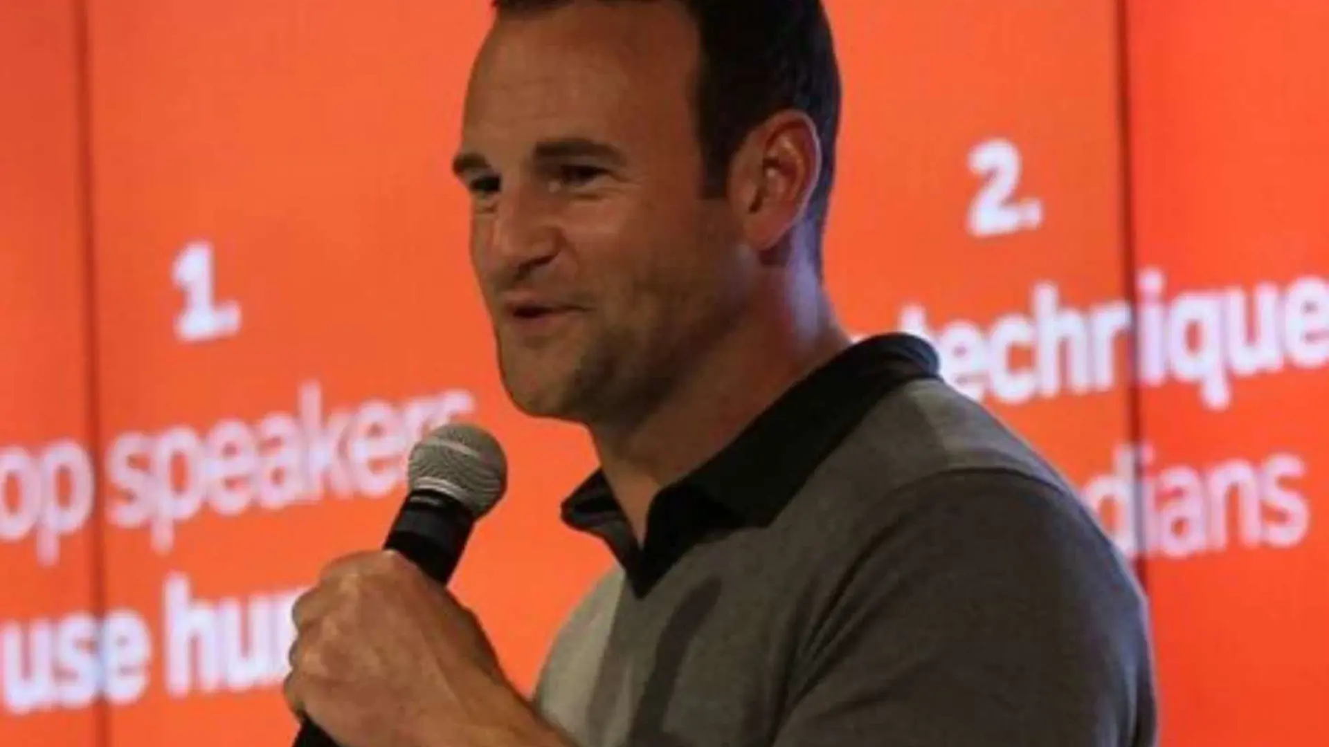 Speaker David Nihill | Engaging & Humorous Keynotes | Entrepreneur