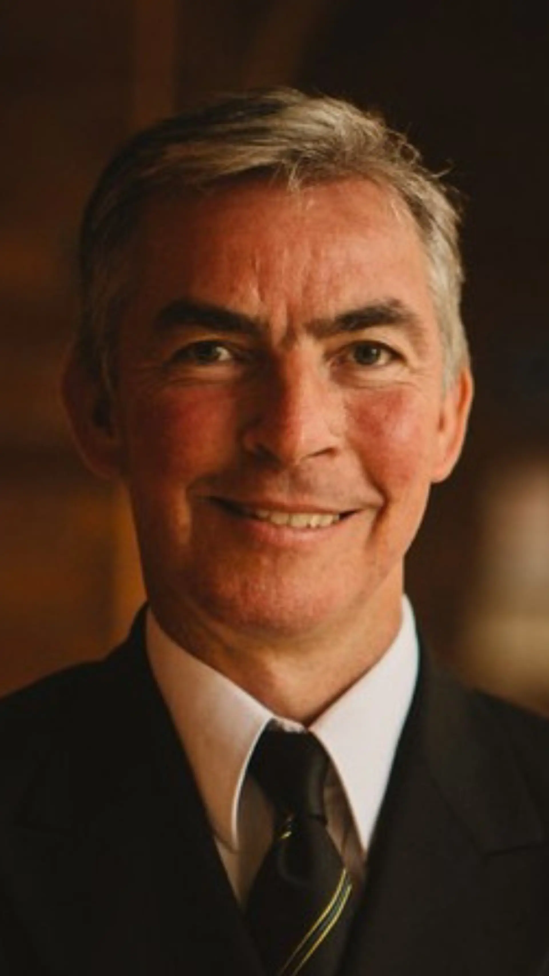 Niall Downey - <p>Former surgeon turned airline captain sharing powerful lessons on safety, human error, and culture from aviation to healthcare and beyond.</p>