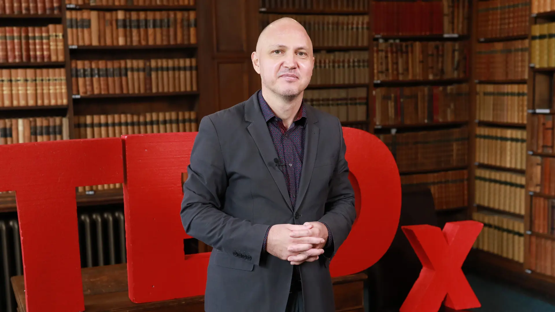 Bruno Roque - <p data-start="280" data-end="440">TEDx speaker, author, and business consultant helping leaders build compassionate, high-performing organizations.</p>
