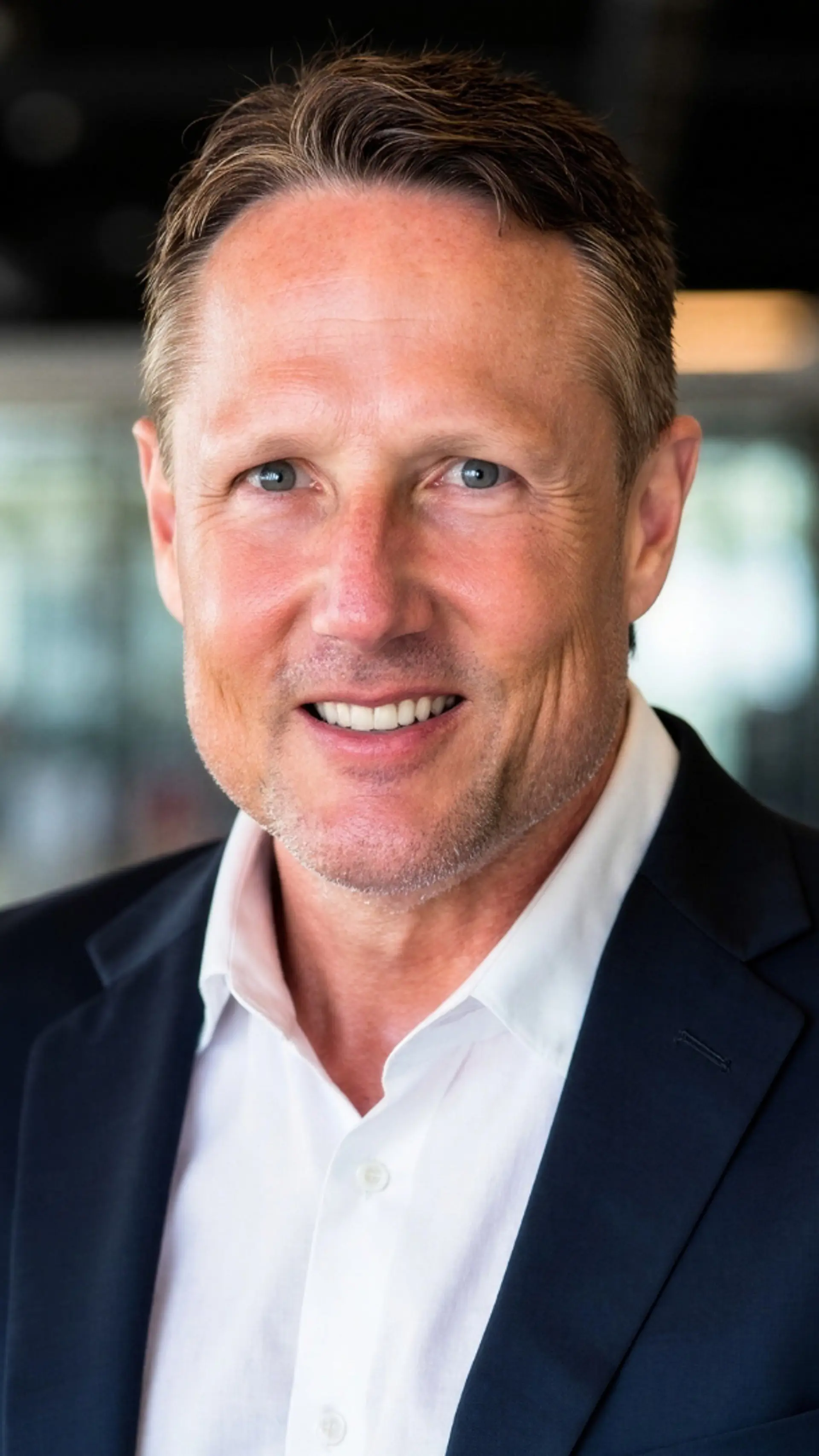 Mike Evans - <p class="MsoNormal">Leading Authority on AI Disruption, Change Leadership, Future of Work and Accountability/Resilience — 34 of Fortune 50 Companies Are Clients</p>
