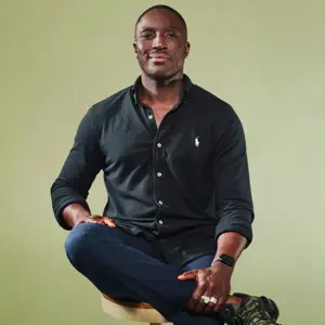 Ayo Akinwolere