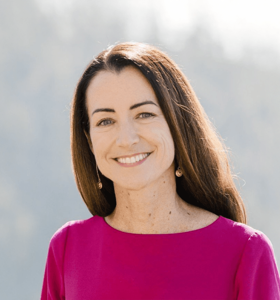 Tia Graham - Create a happier workplace! Tia’s energetic style captivates audiences, equipping them with tools to foster engagement and boost team morale.