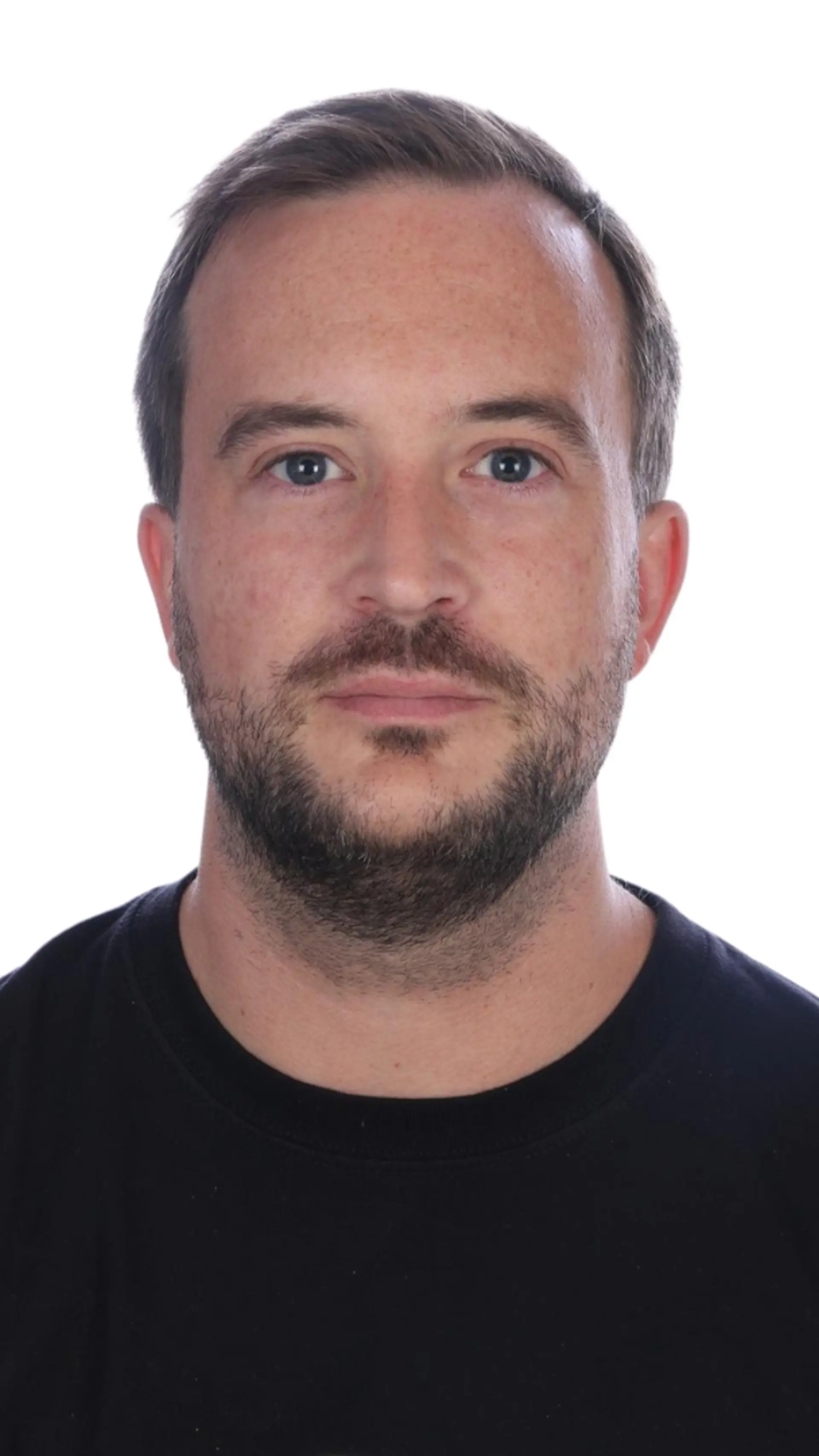 Daniel Strode - <p>Daniel Strode is a keynote speaker, author and consultant exploring leadership, culture and the future of work in the age of AI.</p>