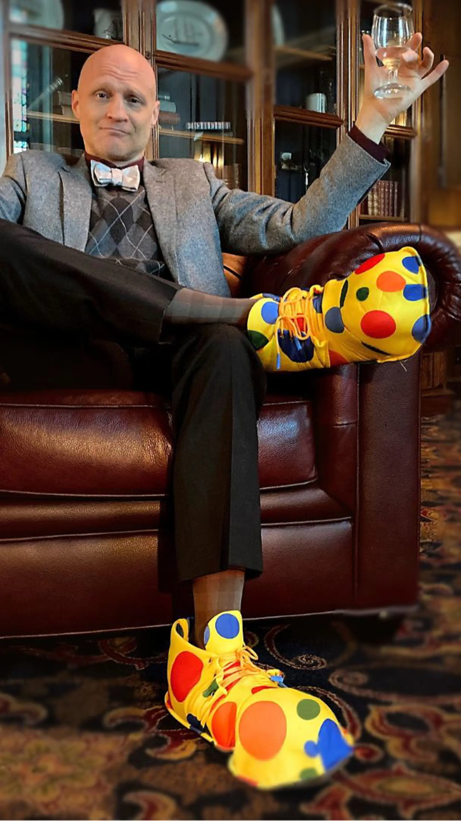 Scott Dikkers - <p data-start="271" data-end="405">Peabody-winning founder of The Onion on creativity, culture, and bold brand building.</p>