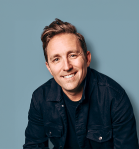 Frankie Russo - Empower your team with Frankie Russo’s insights on authenticity and innovation. His keynotes inspire transformative growth and cultural shifts.