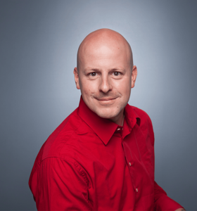 Ramon Vullings - Elevate your business strategy with keynote speaker Ramon Vullings, a cross-industry expert who transforms organizations through innovative thinking.