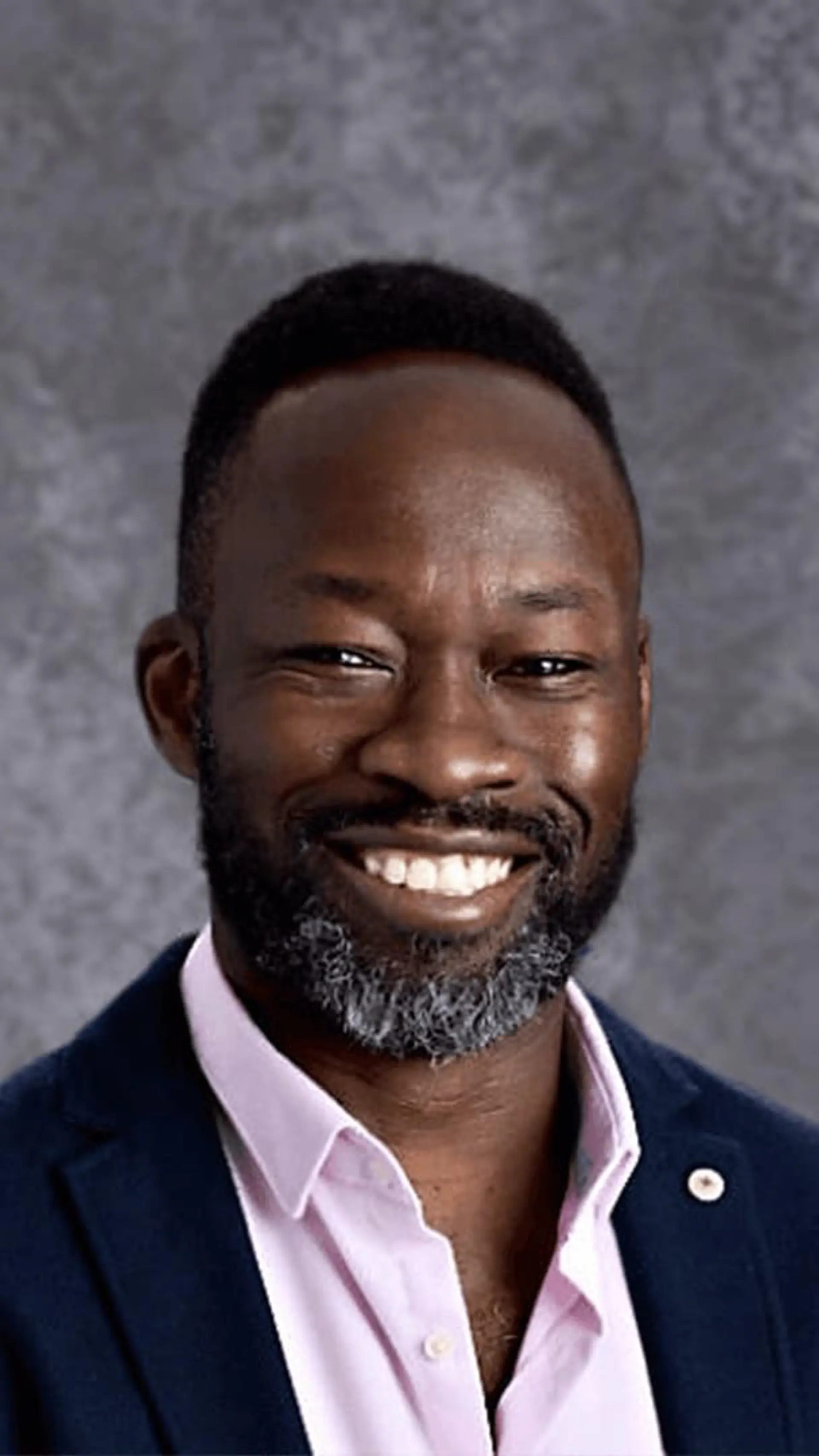 Dr. Kwadwo Kyeremanteng - Dr. Kwadwo Kyeremanteng, head of Critical Care at The Ottawa Hospital, transforms ICU care and fights healthcare racism. 