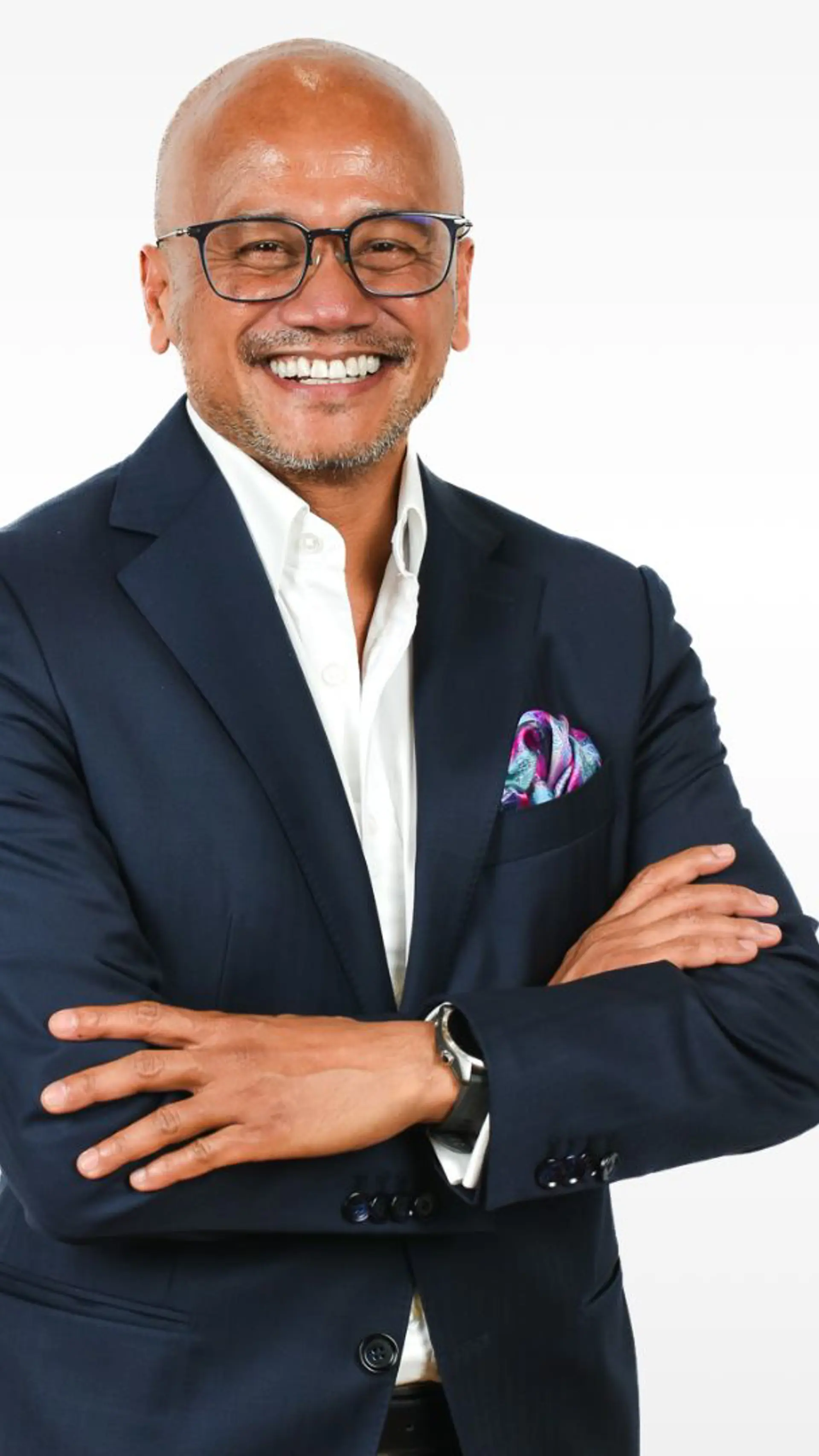 Azran Osman-Rani - <p data-start="273" data-end="448">Azran Osman-Rani builds and scales businesses, from startups to IPO, sharing honest lessons on leadership, growth, and resilience.</p>