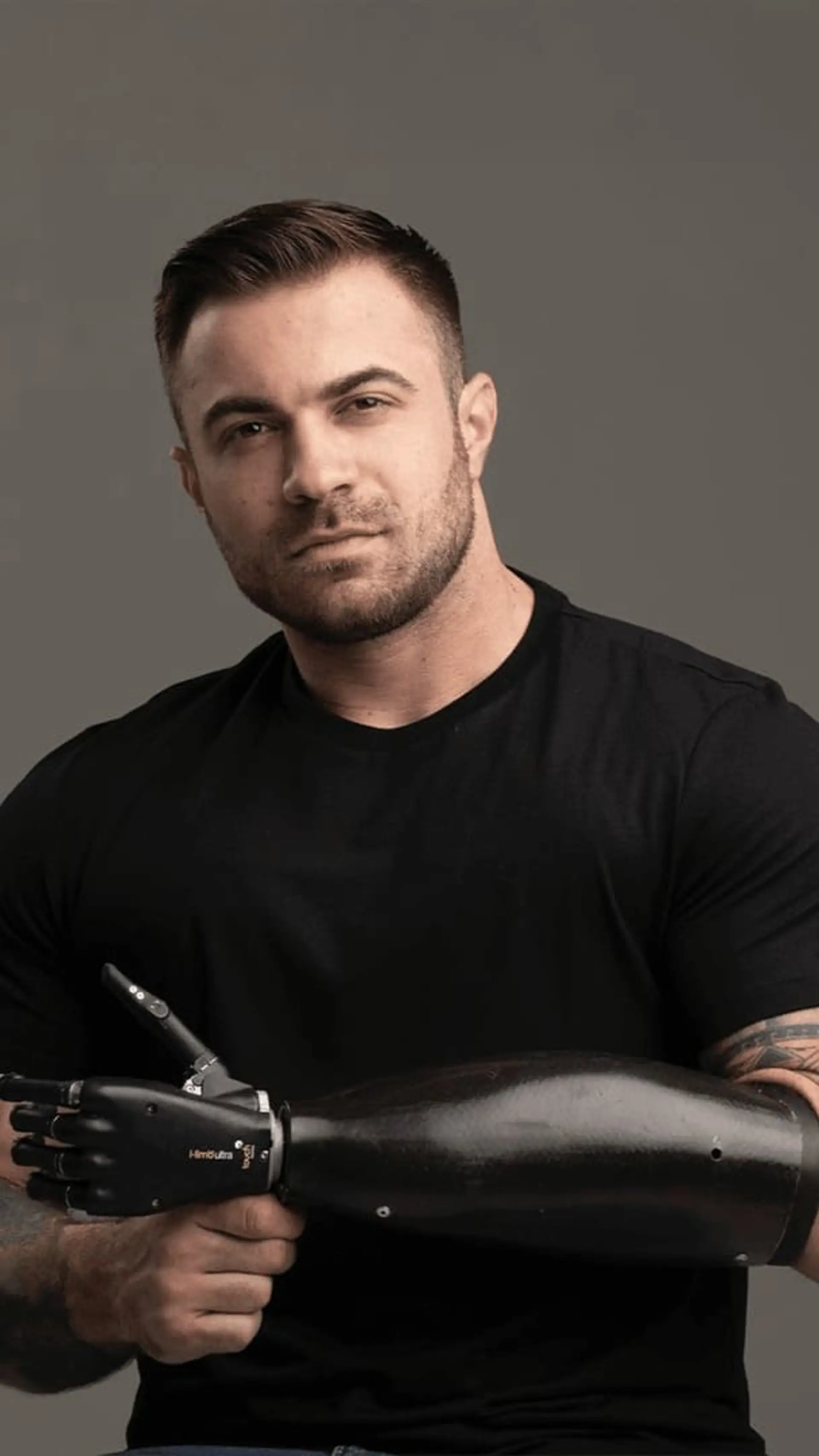 Chris Ruden - Chris Ruden is a record-holding powerlifter, keynote speaker, and disabled model who uses his experiences as an amputee and Type 1 diabetic to inspire and empower others to create a world without limits.