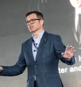 Ian Hawkins - Ian Hawkins helps organizations unlock influential leadership through masterful storytelling and expert speech coaching for high-stakes communication.