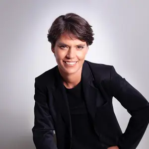 Penny Heyns