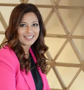 Salima Valji - Unlock your employee's potential with Salima Valji, an award-winning speaker&nbsp;and executive coach driving change through career advancement.
