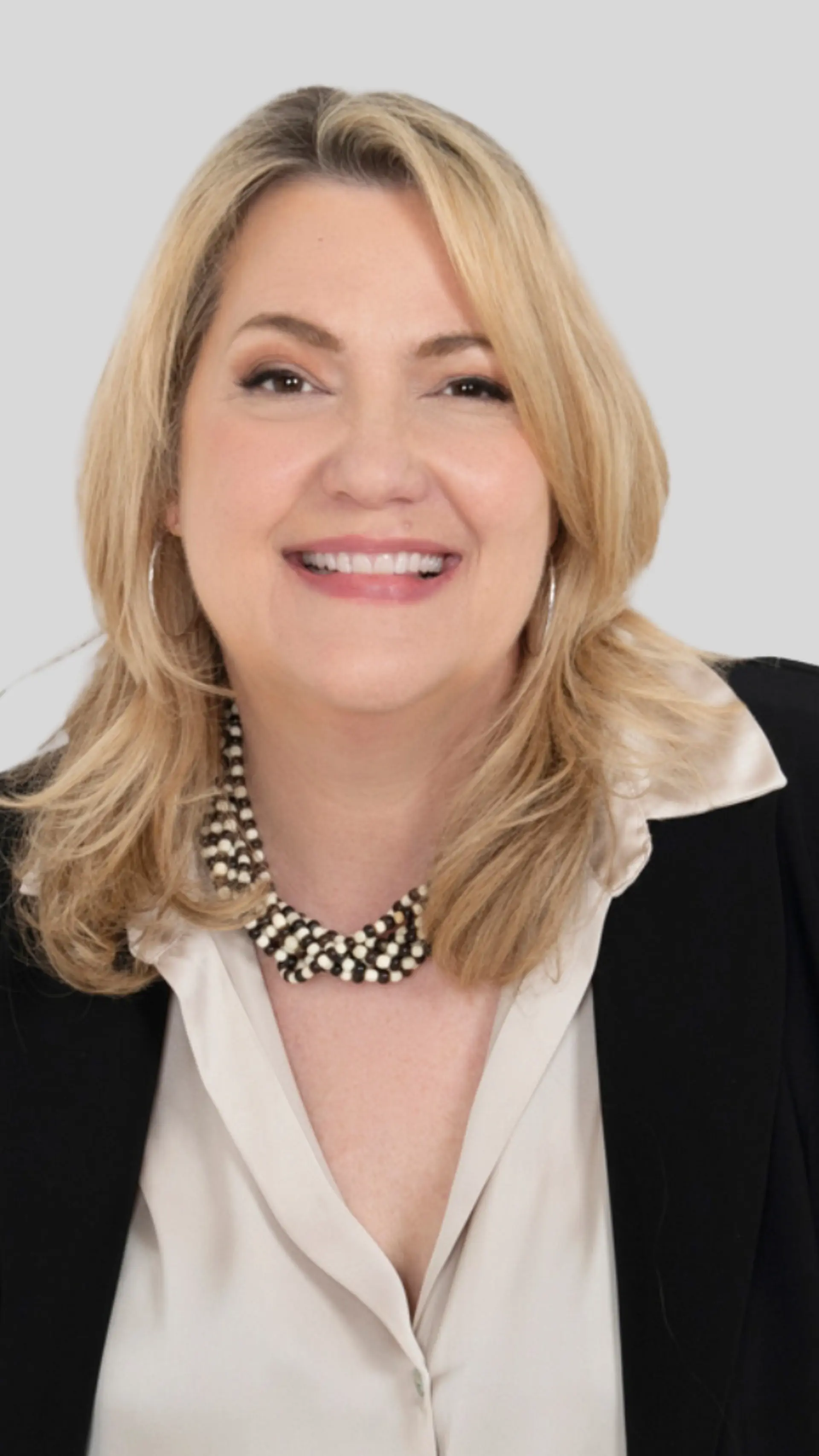 Sandy Gerber - <p>Sandy Gerber helps leaders communicate with clarity, confidence and credibility through high-energy keynotes and practical EQ tools.</p>