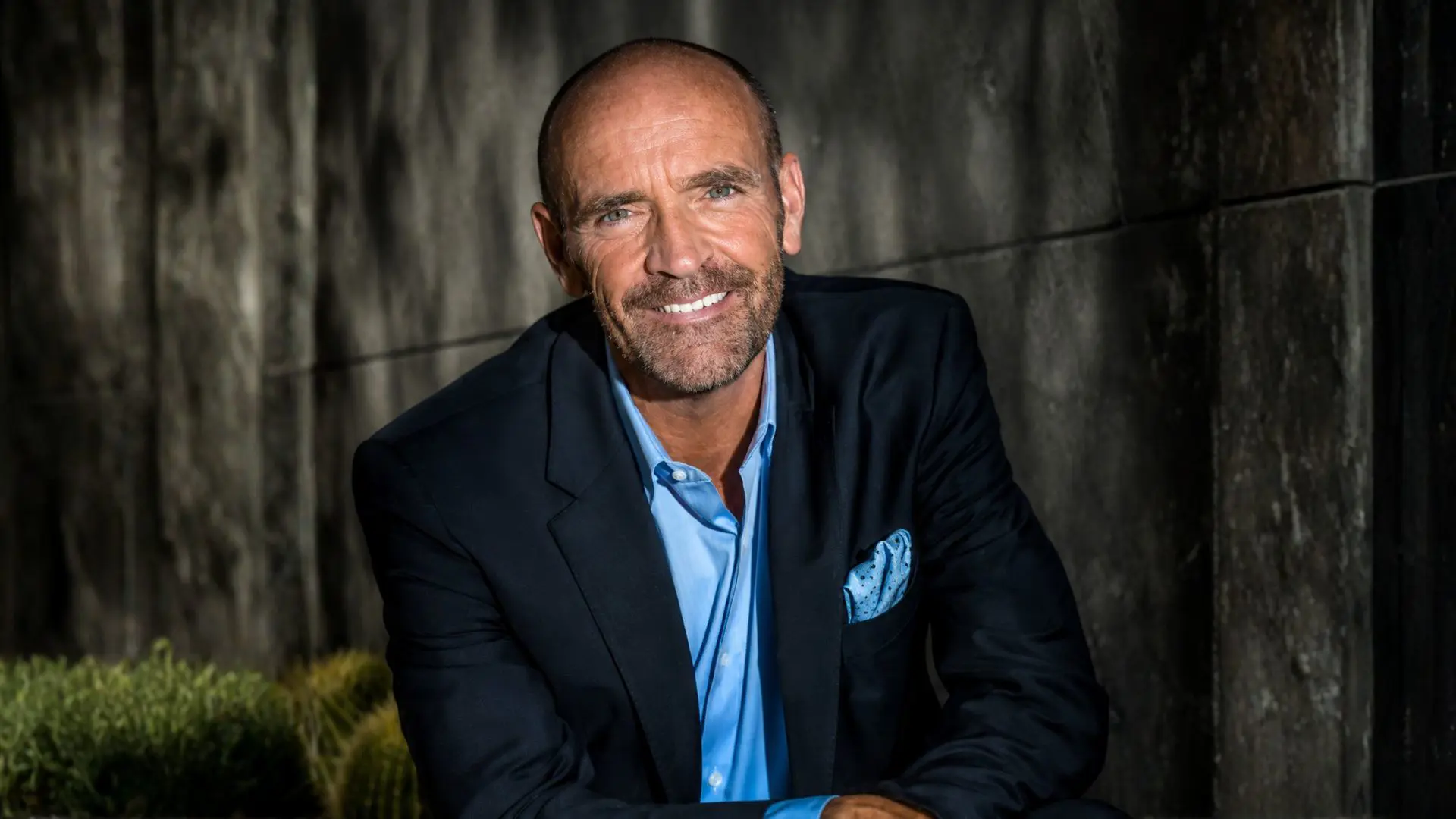 Simon Keith - <p data-start="285" data-end="461">Heart transplant pioneer, entrepreneur, and leadership expert helping organizations achieve extraordinary growth and performance.</p>