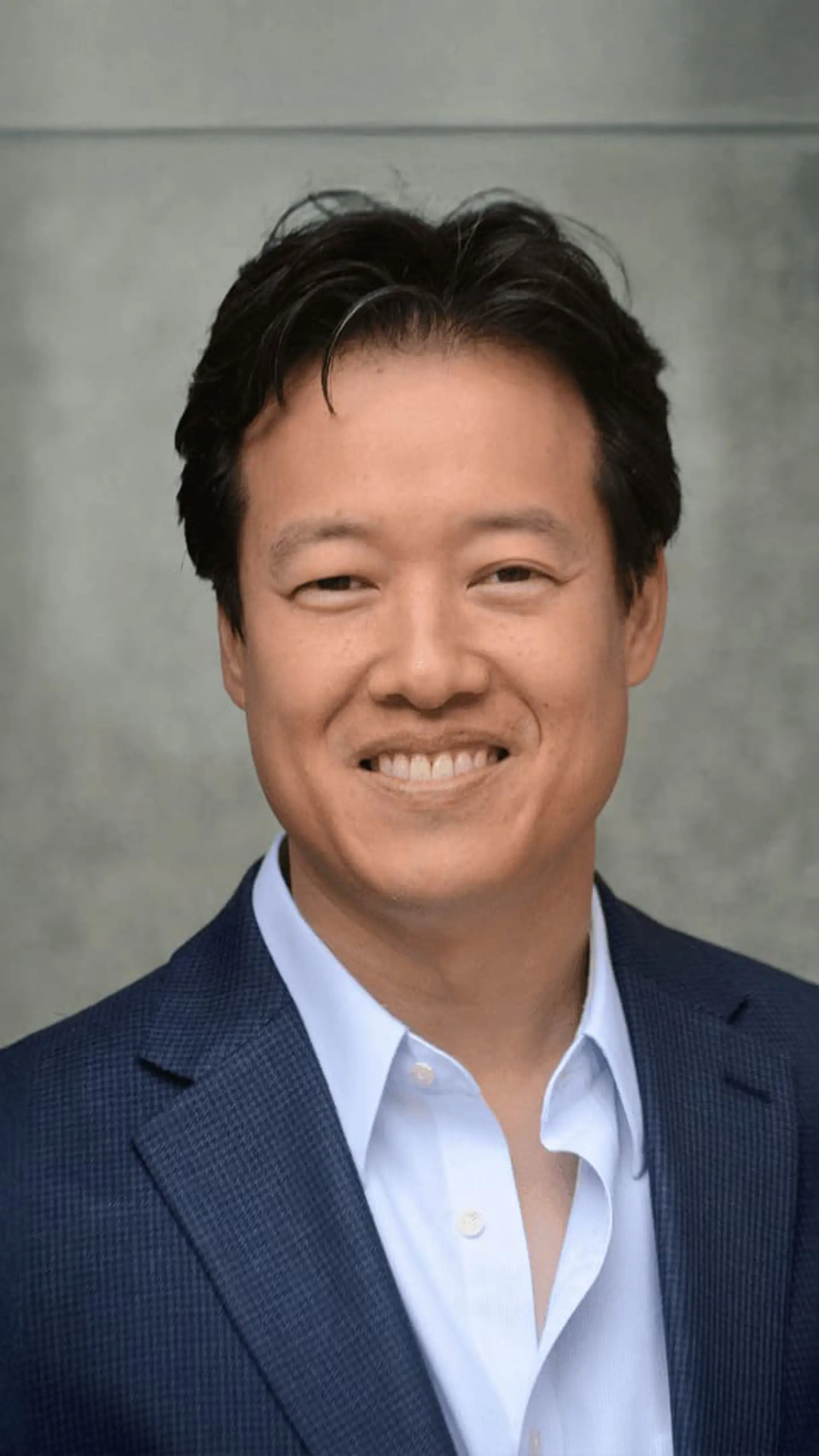 Victor Hwang - Victor Hwang: Economic Visionary Transforming Communities.