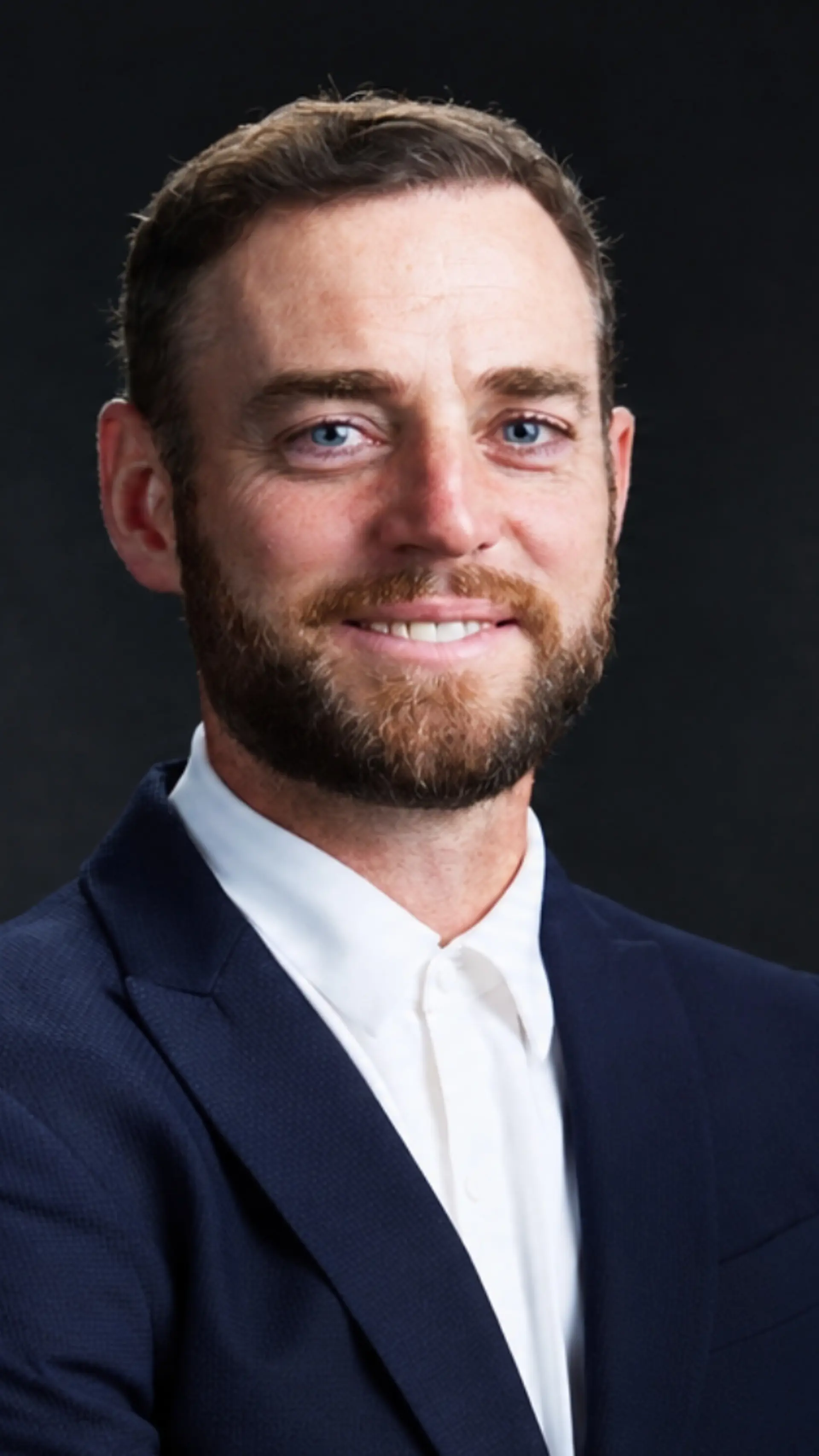 Collin Henderson - <p>Collin Henderson helps leaders, sales teams and athletes unlock the mindset behind lasting high performance.</p>