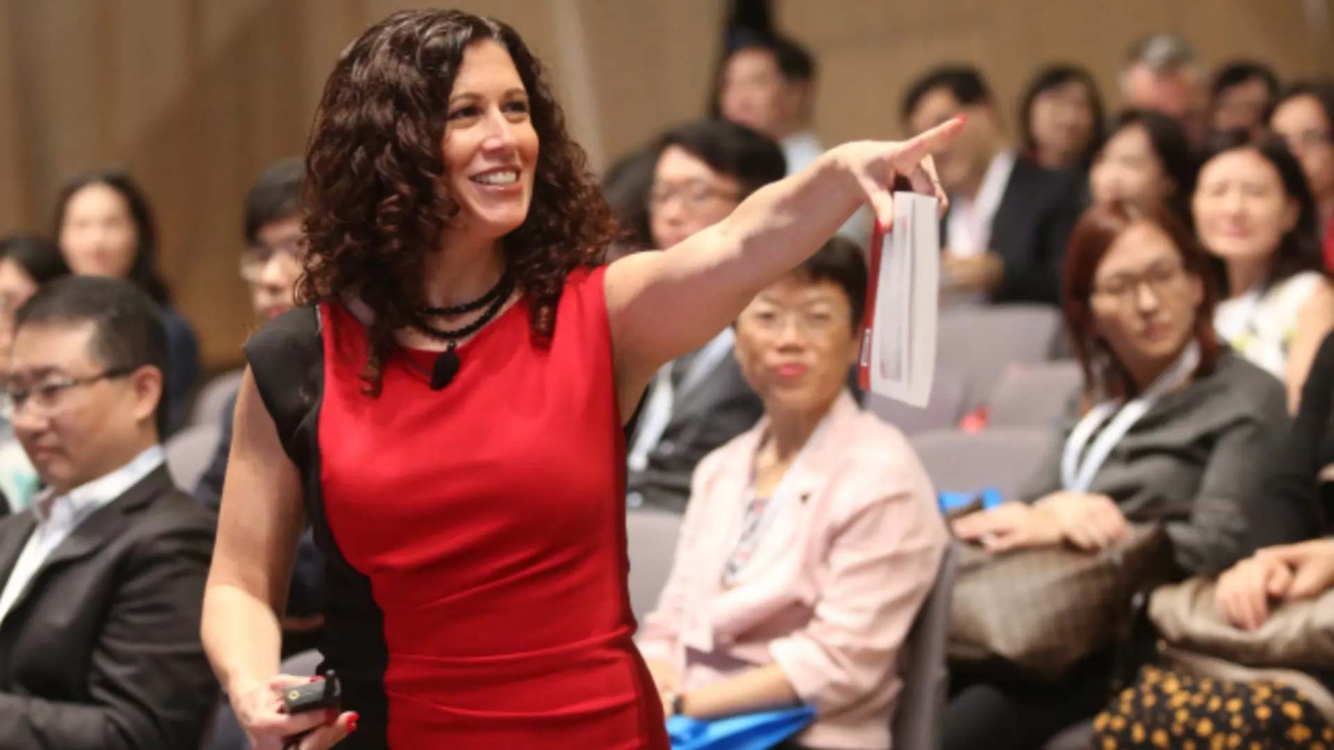 Michelle Tillis Lederman - <p data-start="284" data-end="473">Michelle Tillis Lederman helps people work better together through powerful communication, authentic connection, and real-world strategies.</p>