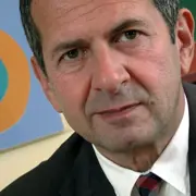 Gerald Ratner - Infamous businessman sharing stories about his mistakes and his way back in business learning valuable lessons