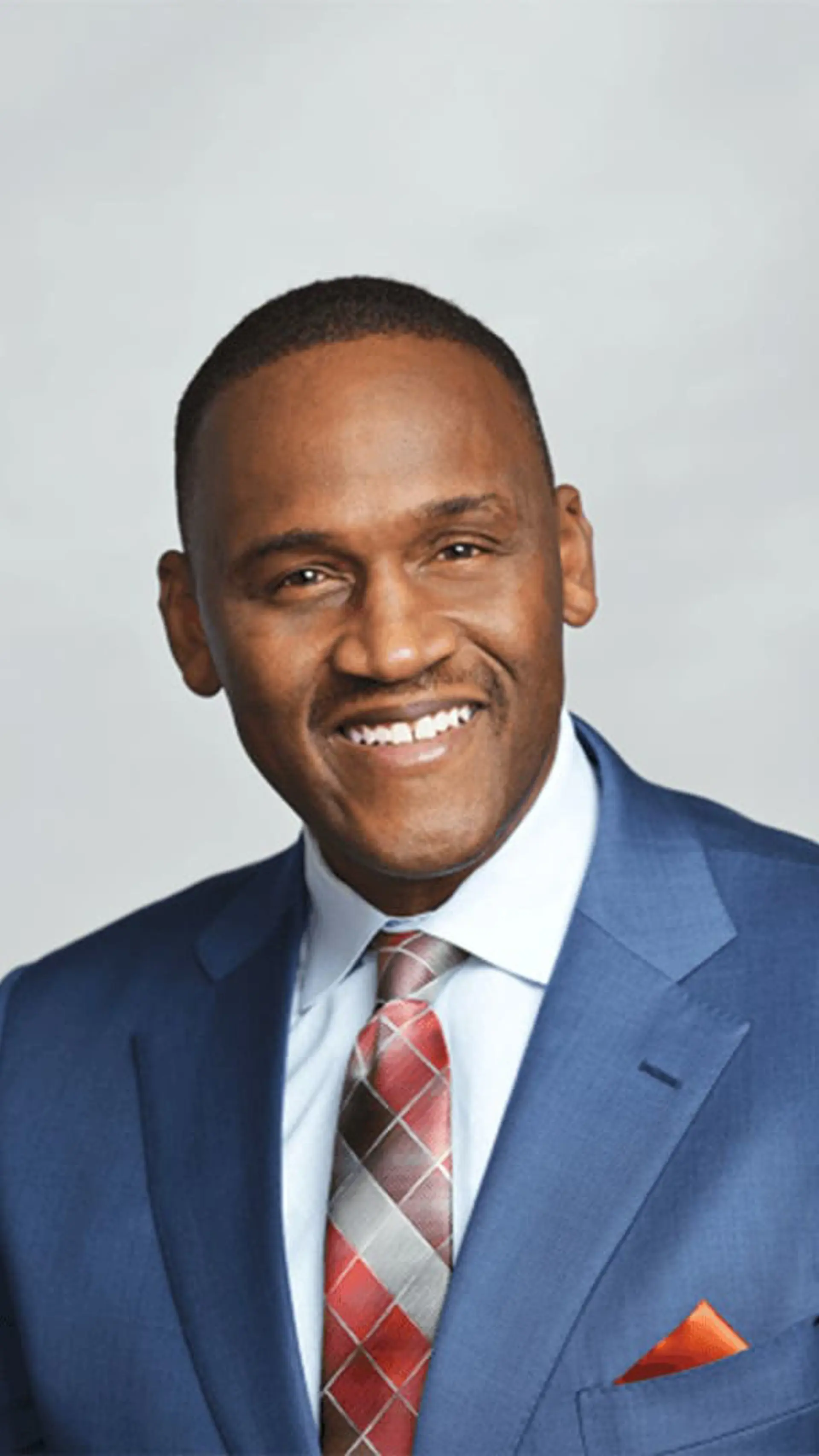 Darrell "Coach D" Andrews - Darrell “Coach D” Andrews is a global speaker, trainer, and coach in self-care and wellness, post-pandemic leadership, and employee motivation. 