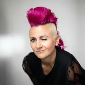 Lucy Bloom