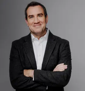 Dr. David Burkus - Columbia University professor and bestselling author helping leaders build stronger teams, trust, and performance in uncertain times.