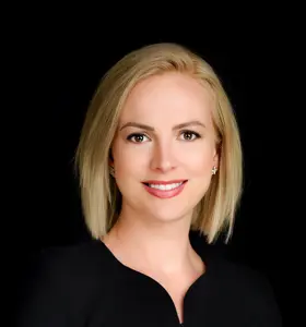 Emilie Sydney-Smith - From Big Tech mindset to real-world results. Emilie empowers companies to scale with confidence and future-proof strategy.