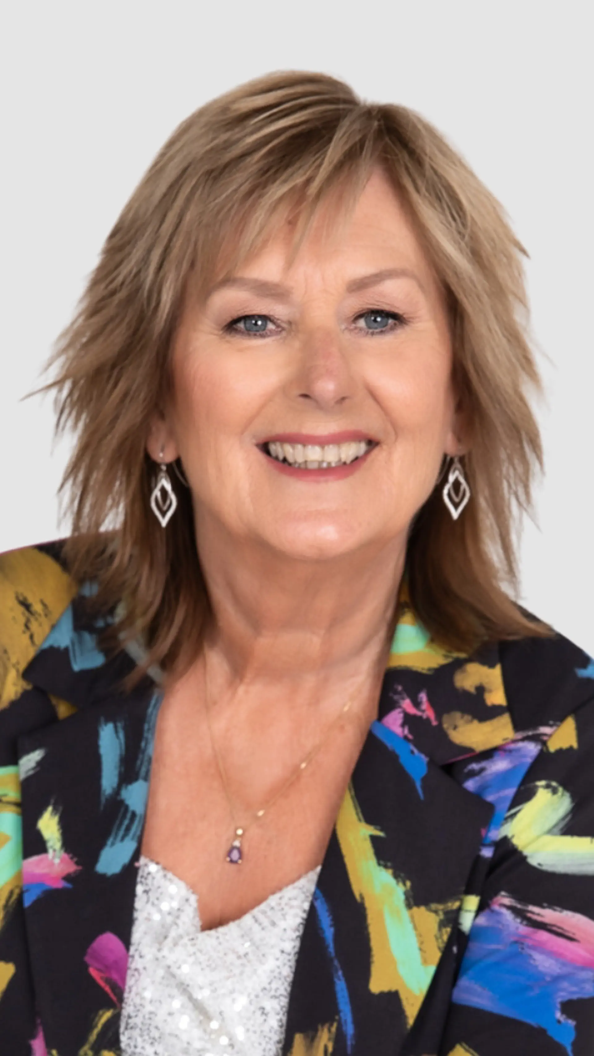 Neryl East - <p>Dr. Neryl East helps leaders build trust, strengthen reputations and communicate with confidence in times of change and uncertainty.</p>