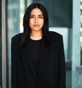 Yessenia Vila - Founder and strategist exploring how purpose, belonging, and better habits shape the future of brands and consumer behavior.