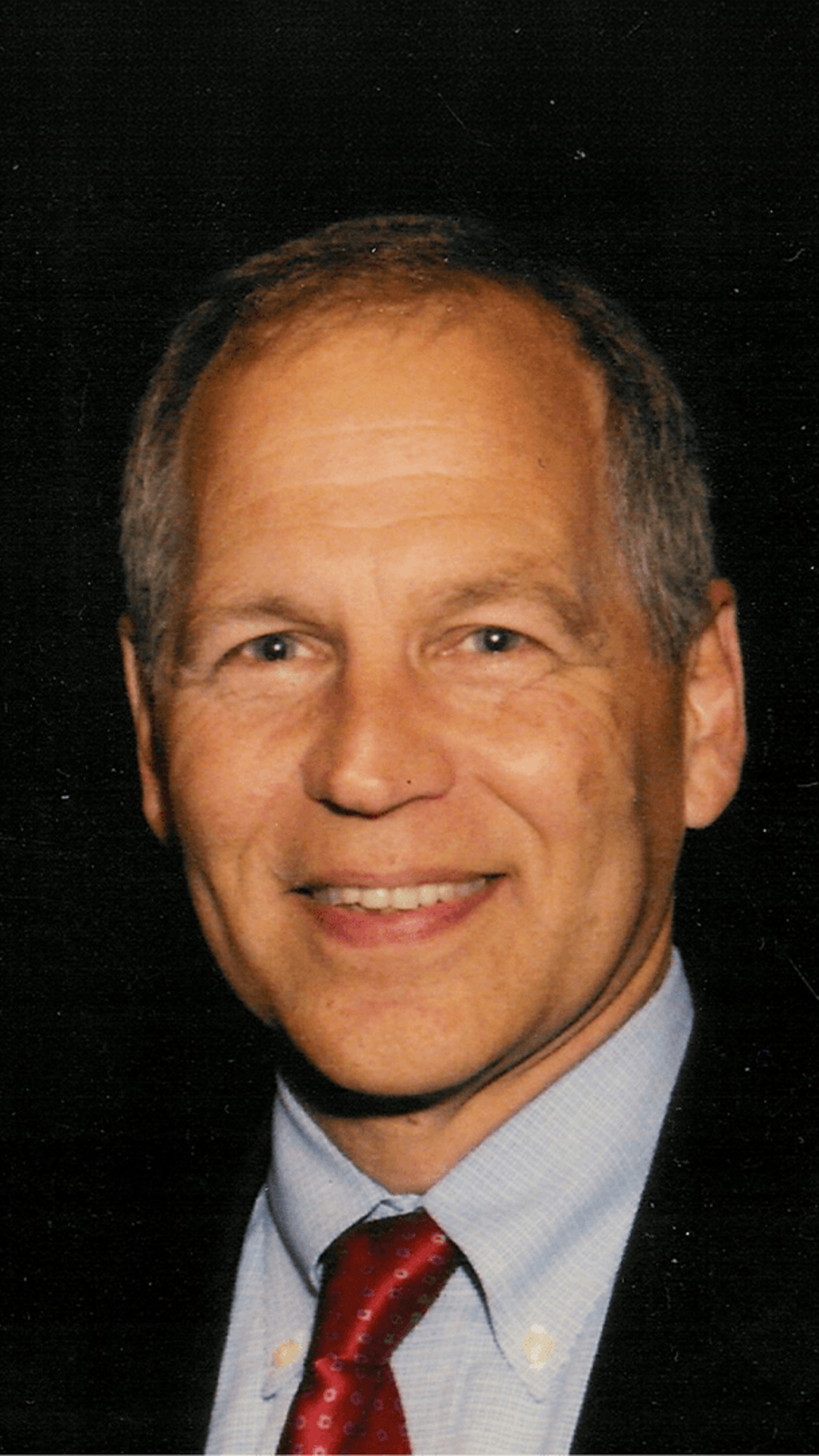Robert Genetski - Economist, academic, author, executive, and investment advisor humorously simplifying classical economic principles