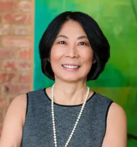Pam Didner - Pam Didner turns complex AI and B2B strategies into practical frameworks that help teams improve performance and drive measurable growth.
