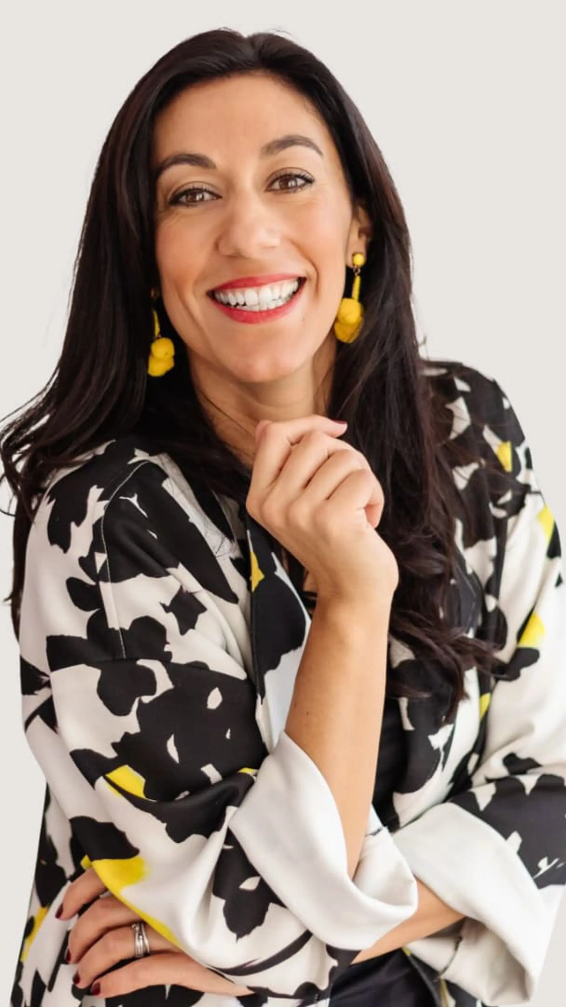 Aurélie Litynski - <p data-start="266" data-end="449">Aurélie Litynski helps organizations build thriving workplaces through emotional intelligence, well-being, and human-centric leadership.</p>