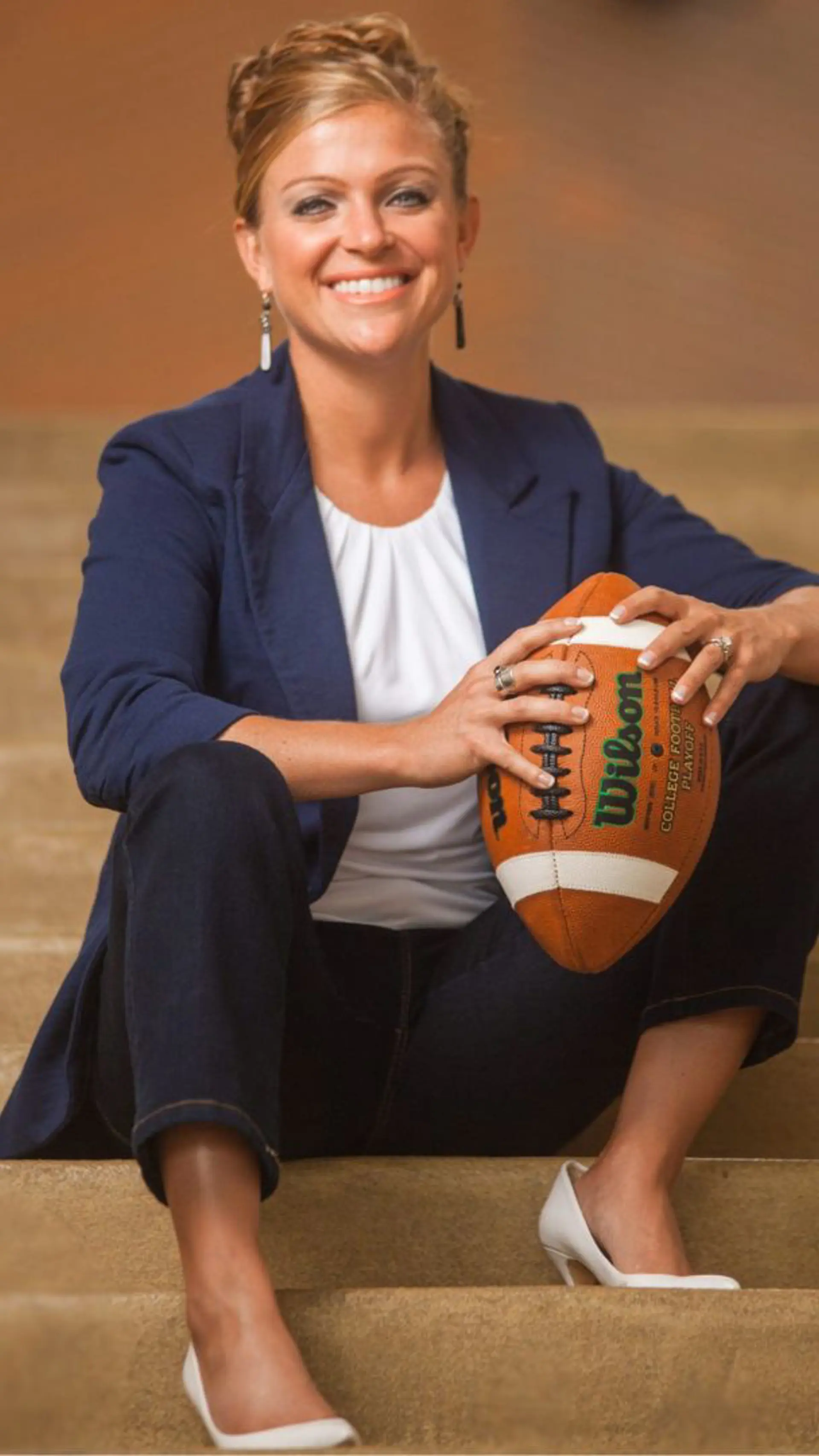Amber Selking - <p data-start="269" data-end="424">Unlock elite performance with Dr. Amber Selking, expert in mindset, leadership, and thriving under pressure.</p>