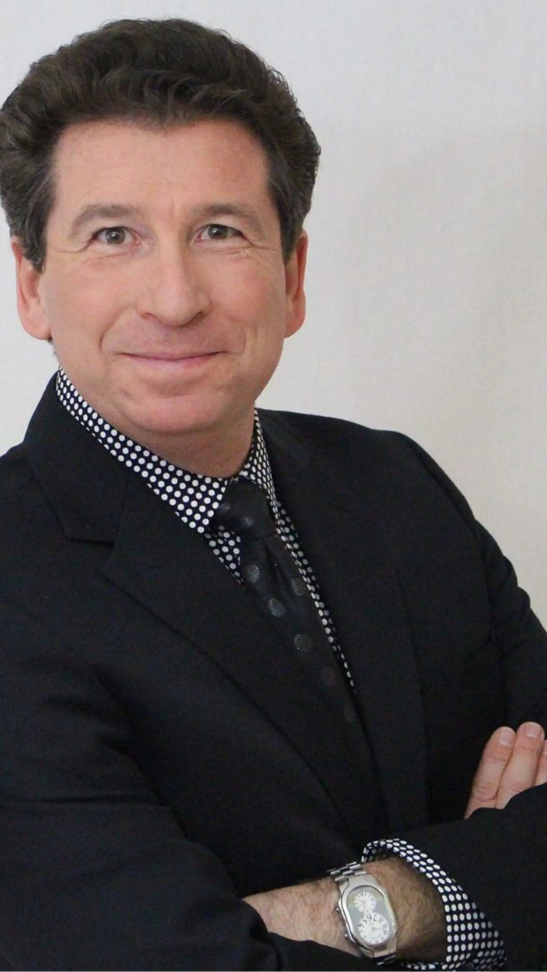 Boris Cherniak - <p data-start="279" data-end="453">Award-winning comedy hypnotist, TEDx speaker, and entertainer who inspires audiences through laughter, mindset, and engagement.</p>