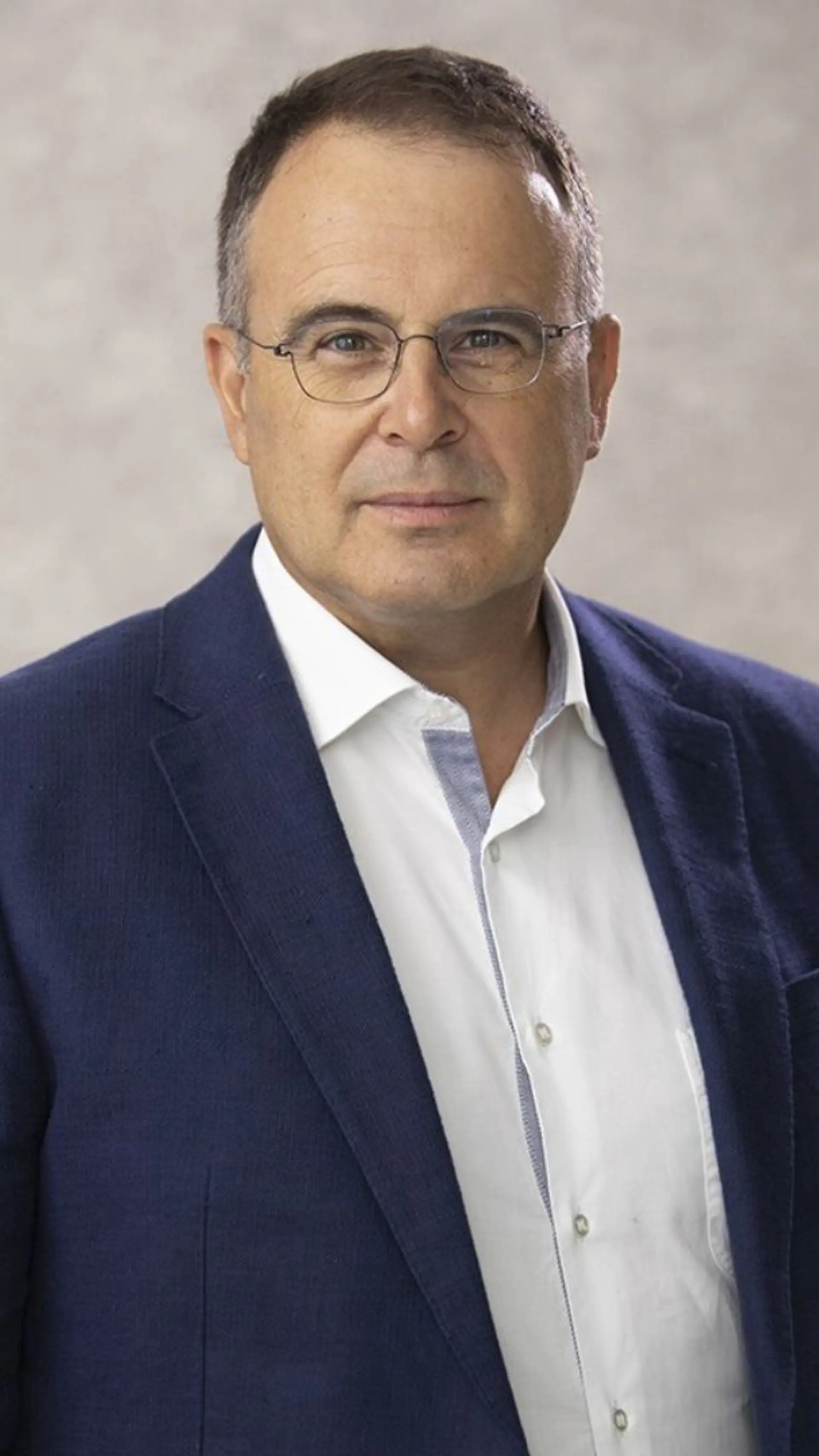 Bruce Whitfield